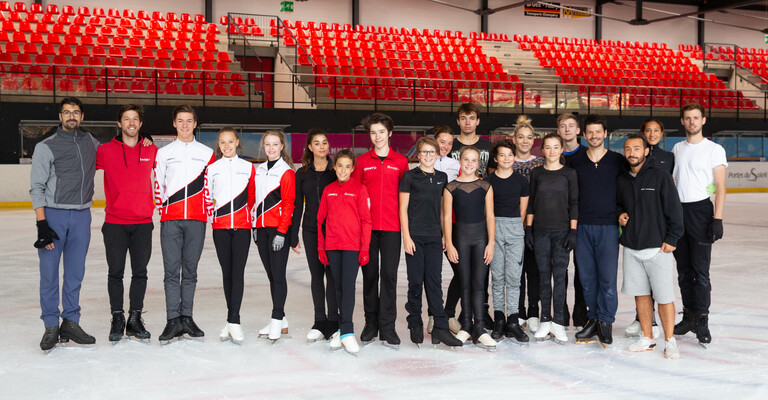 Die Eistänzerinnen und Eistänzer von Swiss Ice Skating treffen sich zum jährlichen Zusammenzug