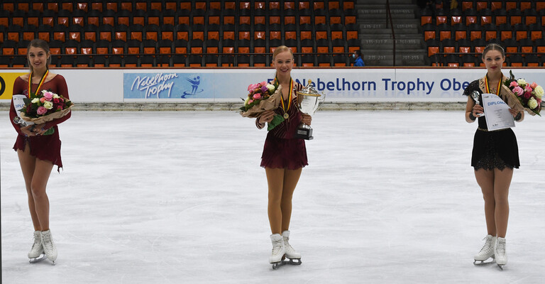 Ouverture de la saison internationale 2020/21 et une première médaille en Patinage artistique pour Swiss Ice Skating